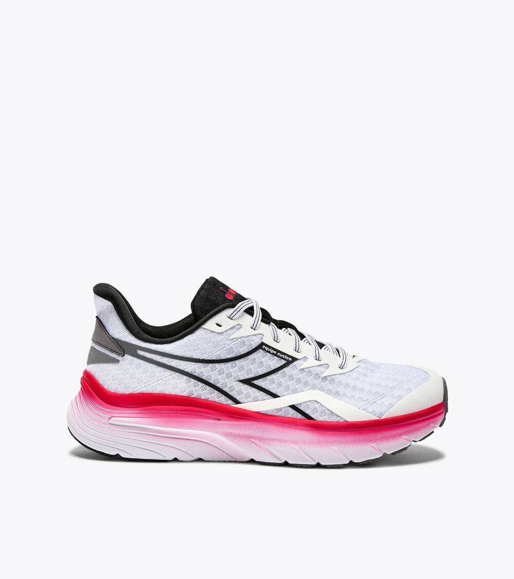 NEW DIADORA men's equipe nucleo sneaker in white black toreador
